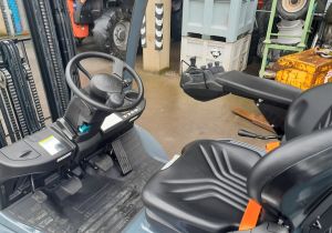 Toyota Tonero 02-8FDF25