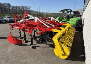 Déchaumeur à dents Pöttinger Synkro 4030 K Nova