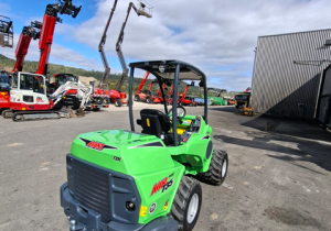 Chargeur articulé Avant 735i TDL