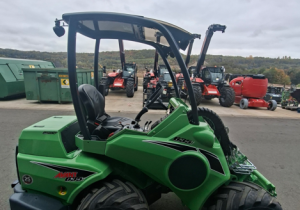 Chargeur articulé Avant 635i TDL