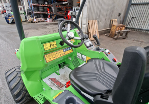 Chargeur articulé Avant 735i TDL