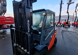 Chariot élévateur Toyota Tonero 3T