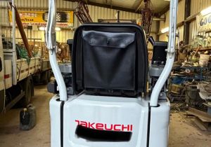 Takeuchi TB210R